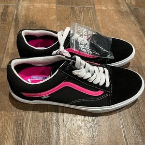 Black pink vans size 13